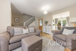 living- click for photo gallery